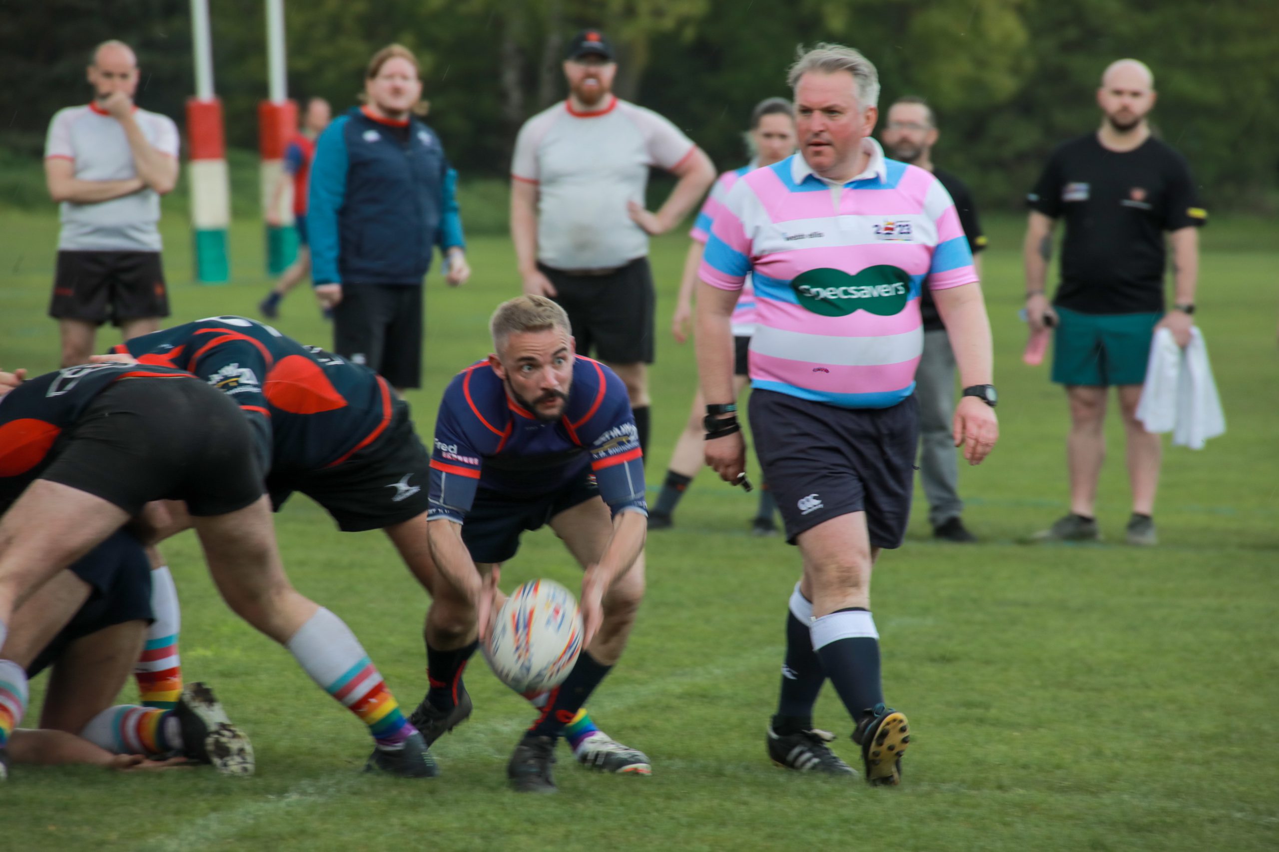 [Jock] Rugby Is My Pride : Les Coqs Festifs lancent leur programme pour plaquer l’homophobie